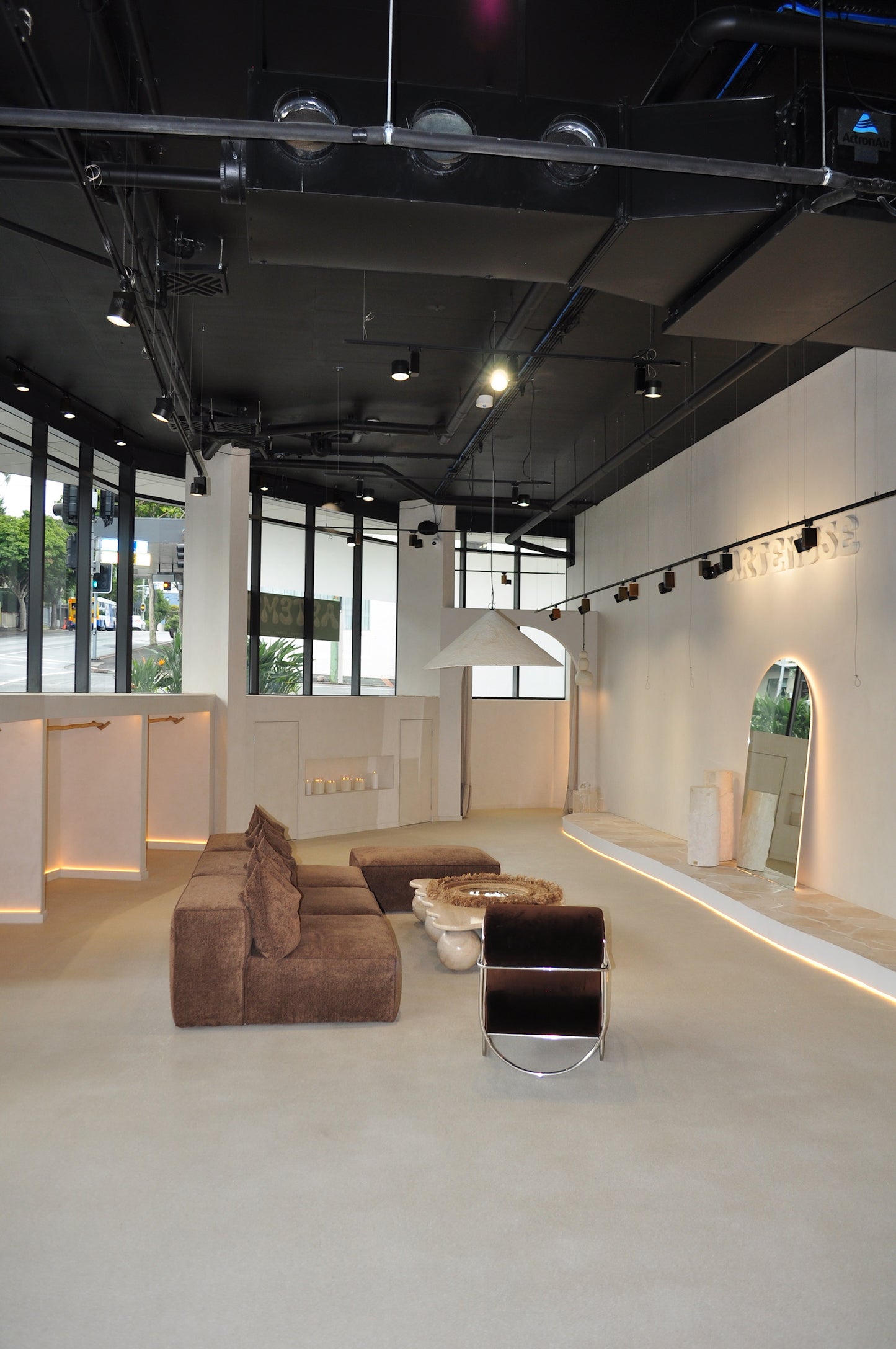 Artemuse Whole Space