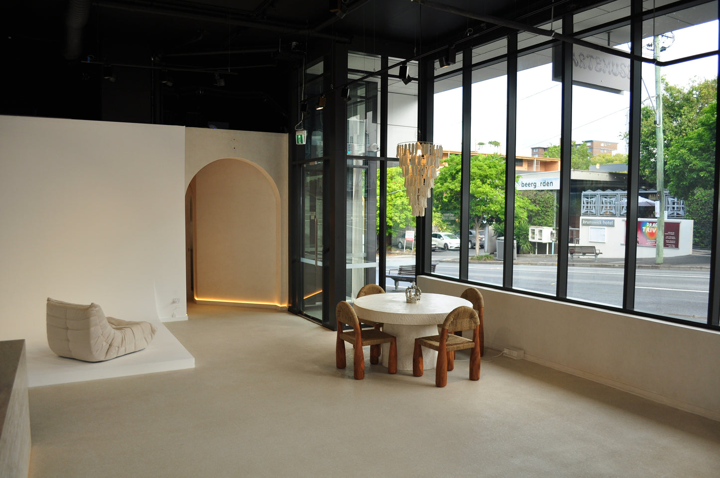 Artemuse Whole Space